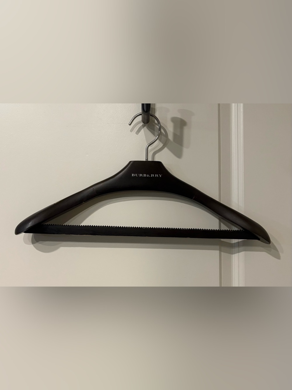 Burberry Men’s Black Wooden Suit Hanger with Serrated Trousers Bar